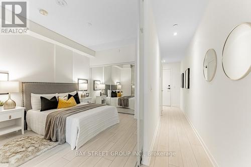 312 - 55 Mercer Street, Toronto, ON - Indoor Photo Showing Bedroom