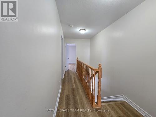 B - 592 Chapman Mills Drive, Ottawa, ON - Indoor Photo Showing Other Room