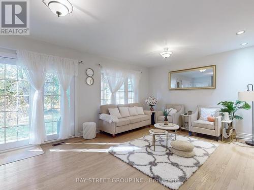 45 Enfield Avenue, Toronto, ON - Indoor Photo Showing Living Room