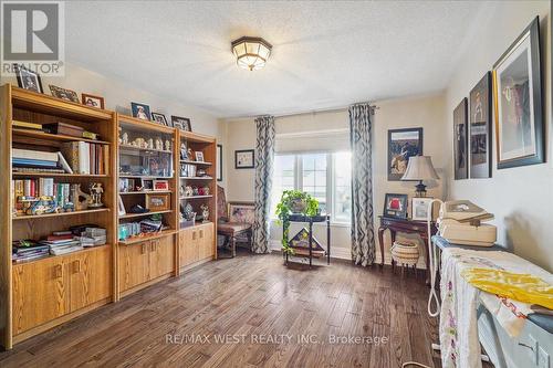 3 Silvermoon Avenue, Caledon, ON - Indoor Photo Showing Other Room