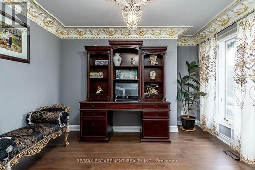 28 Stonegate Drive, Hamilton, ON - Indoor Photo Showing Other Room