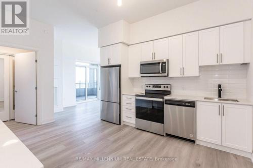 405 - 385 Winston Road, Grimsby, ON - Indoor Photo Showing Kitchen With Stainless Steel Kitchen