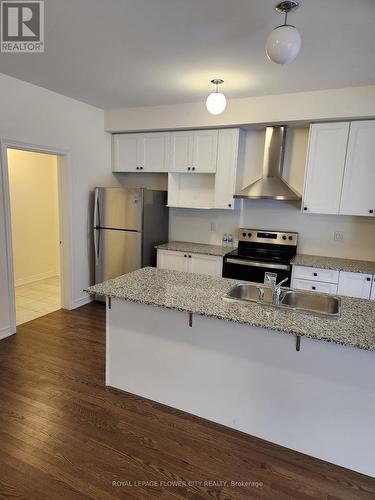 512 Littlewood Lane, Ajax, ON - Indoor Photo Showing Kitchen With Double Sink