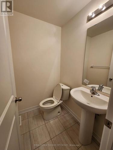 512 Littlewood Lane, Ajax, ON - Indoor Photo Showing Bathroom