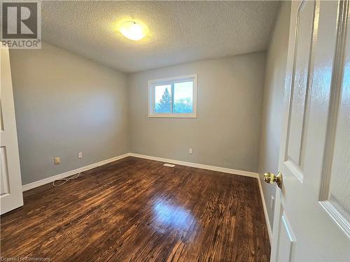 486 E Dicenzo Drive, Hamilton, ON - Indoor Photo Showing Other Room