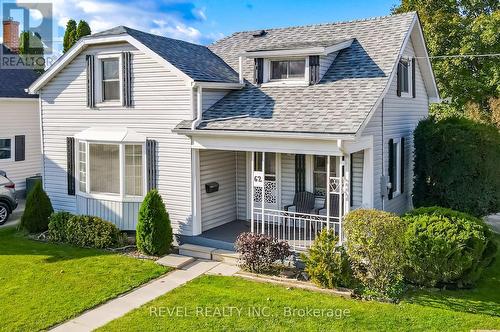 62 King Street, Kawartha Lakes (Lindsay), ON - Outdoor With Deck Patio Veranda With Facade