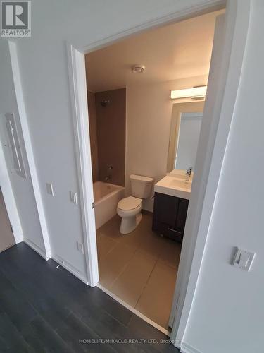 4511 - 251 Jarvis Street, Toronto, ON - Indoor Photo Showing Bathroom