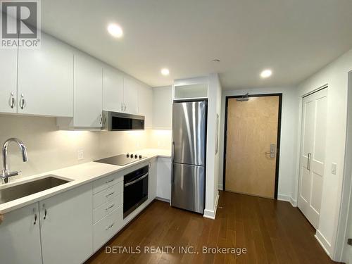 1103 - 340 Queen Street, Ottawa, ON - Indoor Photo Showing Kitchen With Stainless Steel Kitchen With Upgraded Kitchen