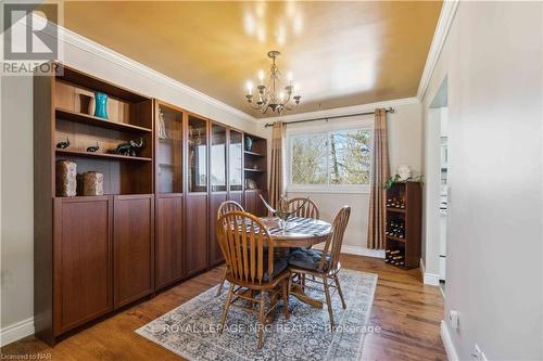 883 Ridge Rd N Road, Fort Erie (335 - Ridgeway), ON - Indoor Photo Showing Dining Room