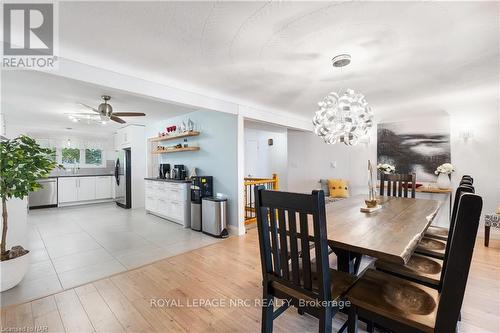 537 Sandy Bay Road Road S, Haldimand County, ON - Indoor Photo Showing Dining Room