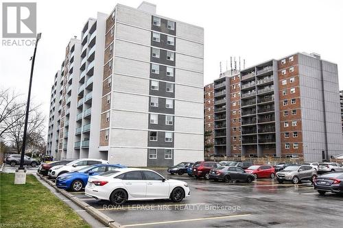 908 - 359 Geneva Street, St. Catharines (446 - Fairview), ON - Outdoor With Facade