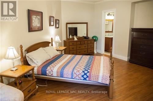 104 - 190 Hwy 20 W, Pelham (662 - Fonthill), ON - Indoor Photo Showing Bedroom