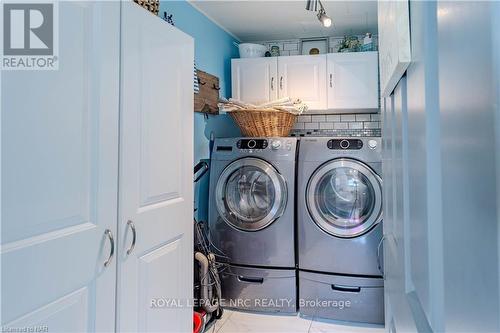 363 Helen Street, Fort Erie (337 - Crystal Beach), ON - Indoor Photo Showing Laundry Room