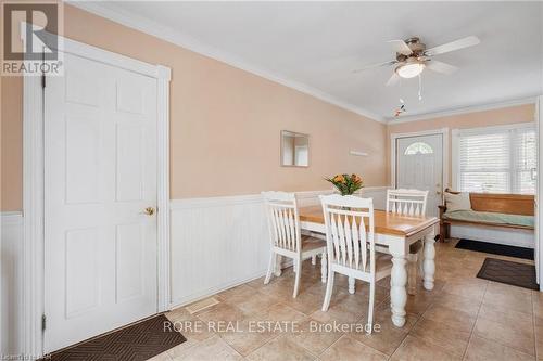 552 Fairview Road, Fort Erie (334 - Crescent Park), ON - Indoor Photo Showing Dining Room