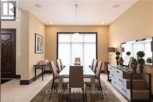 362 Niagara Boulevard, Niagara-On-The-Lake (101 - Town), ON - Indoor Photo Showing Dining Room