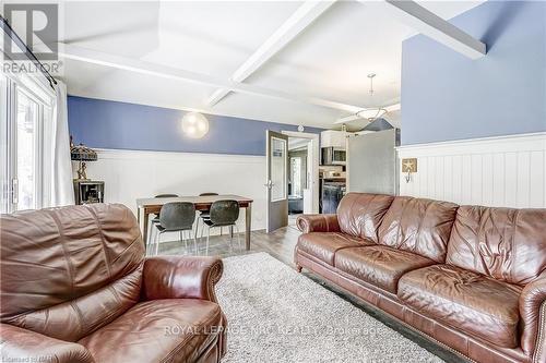 3572 Firelane 7, Port Colborne (874 - Sherkston), ON - Indoor Photo Showing Living Room