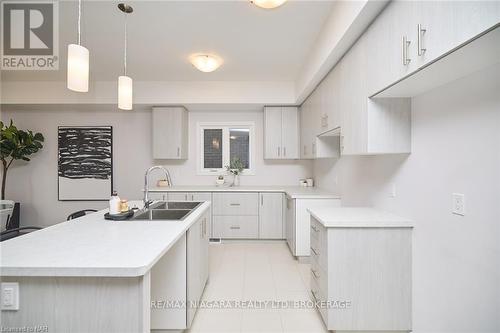 3245 Dominion Road, Fort Erie (335 - Ridgeway), ON - Indoor Photo Showing Kitchen With Double Sink