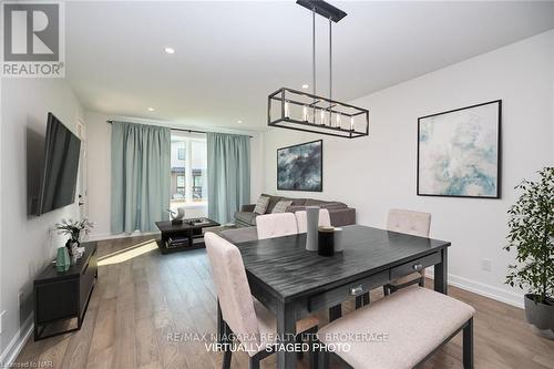 3924 Mitchell Crescent, Fort Erie (327 - Black Creek), ON - Indoor Photo Showing Dining Room