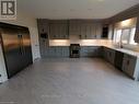 4377 Willick Road, Niagara Falls (224 - Lyons Creek), ON  - Indoor Photo Showing Kitchen 