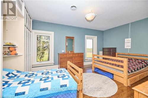 1171 Mcnab Road, Niagara-On-The-Lake (102 - Lakeshore), ON - Indoor Photo Showing Bedroom