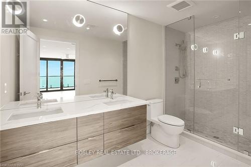 405 - 3823 Terrace Lane, Fort Erie (337 - Crystal Beach), ON - Indoor Photo Showing Bathroom