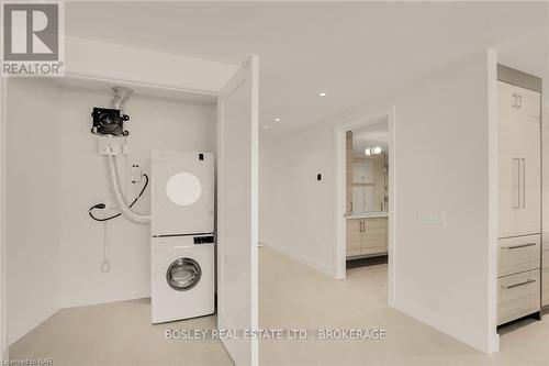 303 - 3823 Terrace Lane, Fort Erie (337 - Crystal Beach), ON - Indoor Photo Showing Laundry Room