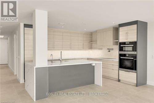 303 - 3823 Terrace Lane, Fort Erie (337 - Crystal Beach), ON - Indoor Photo Showing Kitchen