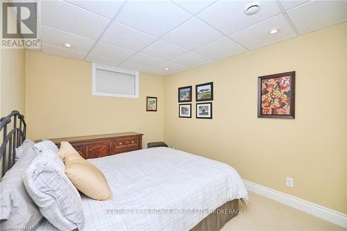 655 Albert Street, Fort Erie (333 - Lakeshore), ON - Indoor Photo Showing Bedroom