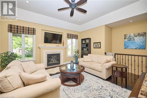 655 Albert Street, Fort Erie (333 - Lakeshore), ON - Indoor Photo Showing Living Room With Fireplace