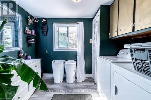 172 Barrick Road, Port Colborne (877 - Main Street), ON - Indoor Photo Showing Laundry Room