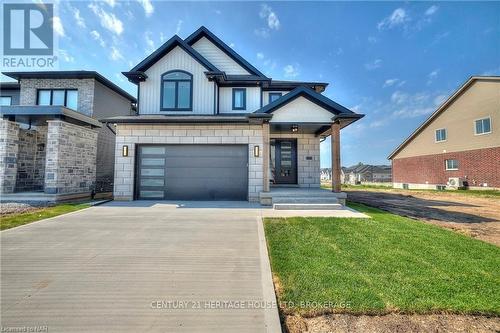 25 Alicia Crescent, Thorold (562 - Hurricane/Merrittville), ON - Outdoor With Facade