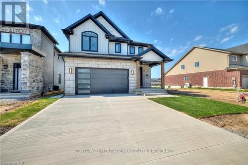 25 Alicia Crescent, Thorold (562 - Hurricane/Merrittville), ON - Outdoor With Facade