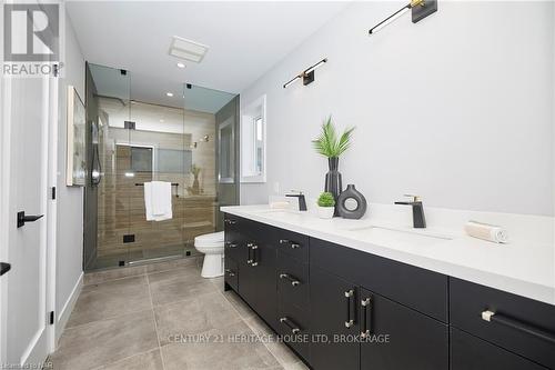 25 Alicia Crescent, Thorold (562 - Hurricane/Merrittville), ON - Indoor Photo Showing Bathroom