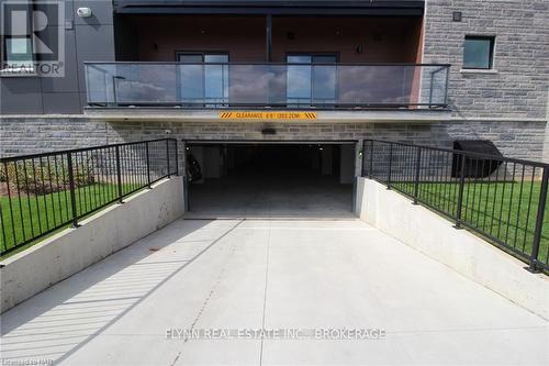 104 - 118 Summersides Boulevard, Pelham (662 - Fonthill), ON - Outdoor With Balcony With Exterior