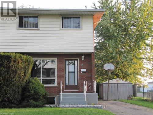 2 Black Knight Road, St. Catharines (443 - Lakeport), ON - Outdoor