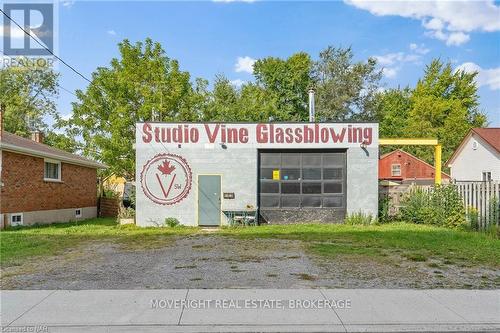 5535 Slater Avenue, Niagara Falls (214 - Clifton Hill), ON 