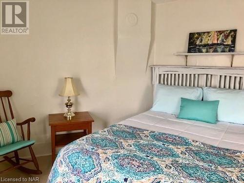 62 West Street, Port Colborne (878 - Sugarloaf), ON - Indoor Photo Showing Bedroom