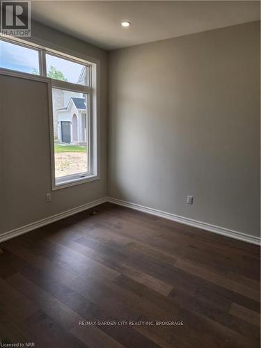 136 Hodgkins Avenue, Thorold (556 - Allanburg/Thorold South), ON - Indoor Photo Showing Other Room