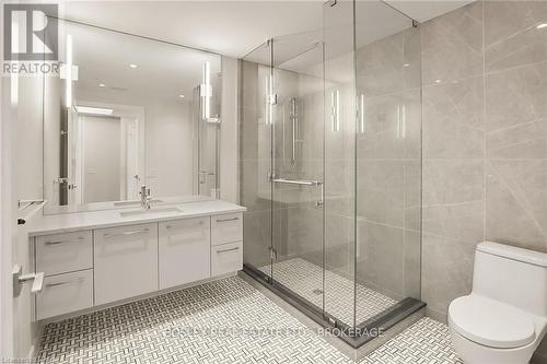 406 - 3823 Terrace Lane, Fort Erie (337 - Crystal Beach), ON - Indoor Photo Showing Bathroom