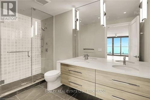 406 - 3823 Terrace Lane, Fort Erie (337 - Crystal Beach), ON - Indoor Photo Showing Bathroom