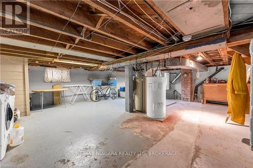 18 Hooker Street, Welland (772 - Broadway), ON - Indoor Photo Showing Basement