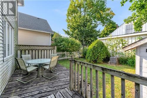 18 Hooker Street, Welland (772 - Broadway), ON - Outdoor With Deck Patio Veranda With Exterior