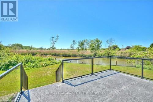 1 - 21 Heron Pointe, Port Colborne (878 - Sugarloaf), ON - Outdoor