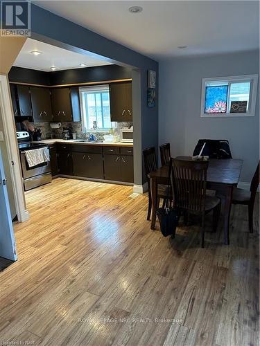 6322 Drummond Road, Niagara Falls (216 - Dorchester), ON - Indoor Photo Showing Dining Room