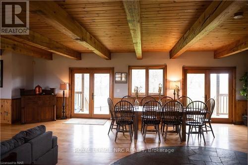 3170 Netherby Road, Fort Erie (327 - Black Creek), ON - Indoor Photo Showing Dining Room