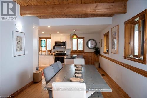 3170 Netherby Road, Fort Erie (327 - Black Creek), ON - Indoor Photo Showing Dining Room