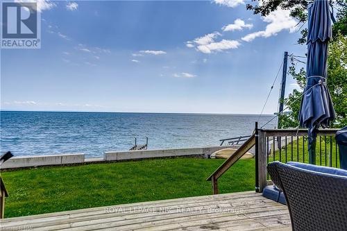 10849 Lakeshore Road W, Wainfleet (880 - Lakeshore), ON - Outdoor With Body Of Water