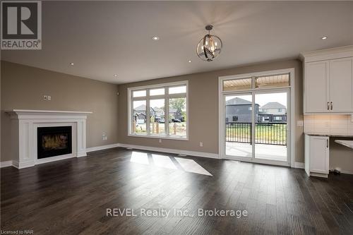 Lot 17 Anchor Road, Thorold (561 - Port Robinson), ON - Indoor Photo Showing Living Room With Fireplace