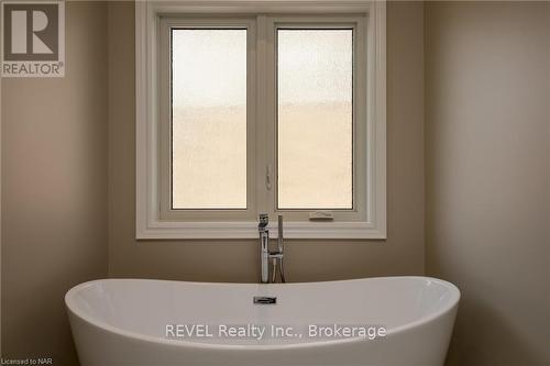 Lot 19 Anchor Road, Thorold (561 - Port Robinson), ON - Indoor Photo Showing Bathroom