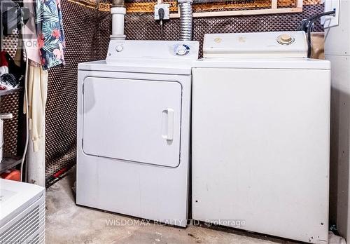 4394 Morrison Street, Niagara Falls (210 - Downtown), ON - Indoor Photo Showing Laundry Room